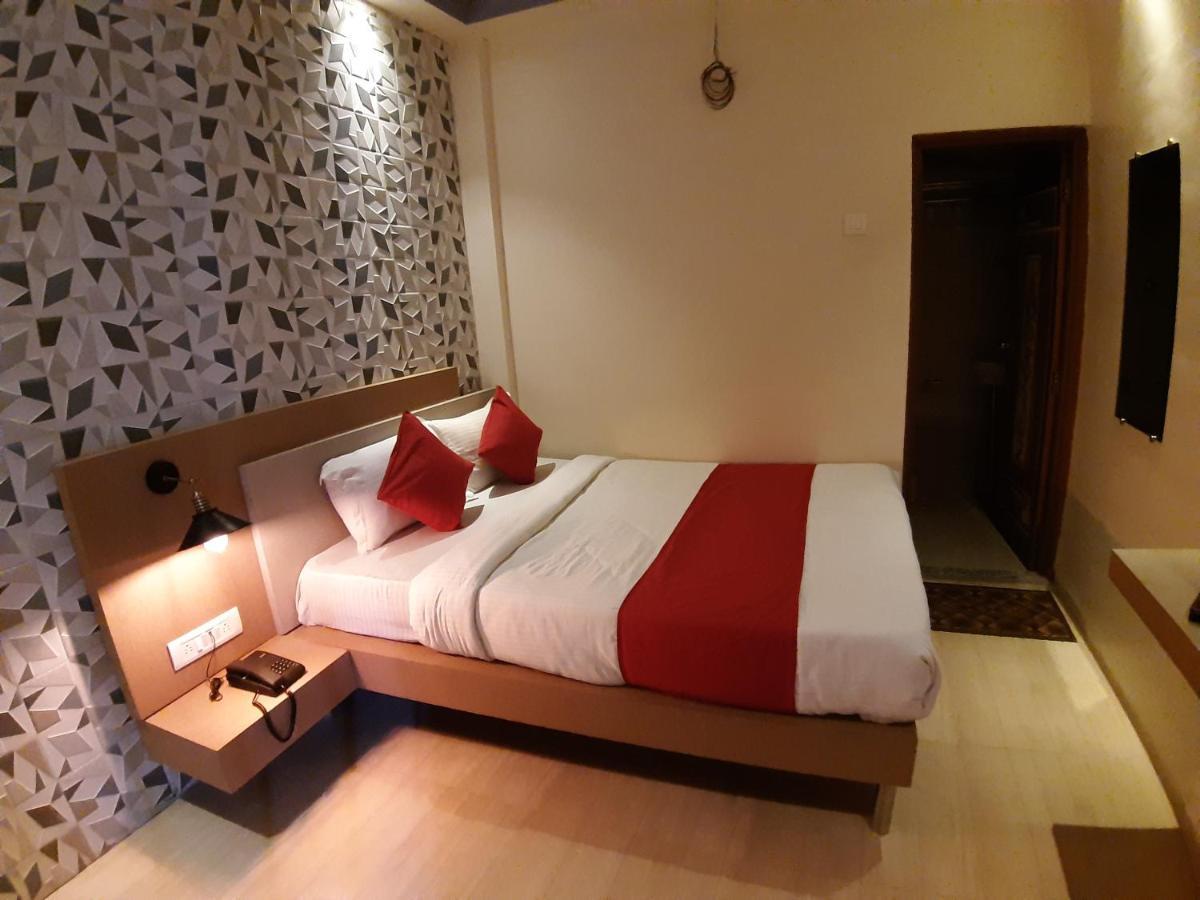 Hotel Great Annapurna Khuldabad Exterior photo