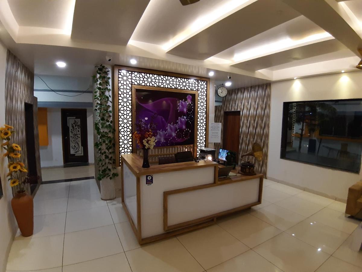 Hotel Great Annapurna Khuldabad Exterior photo